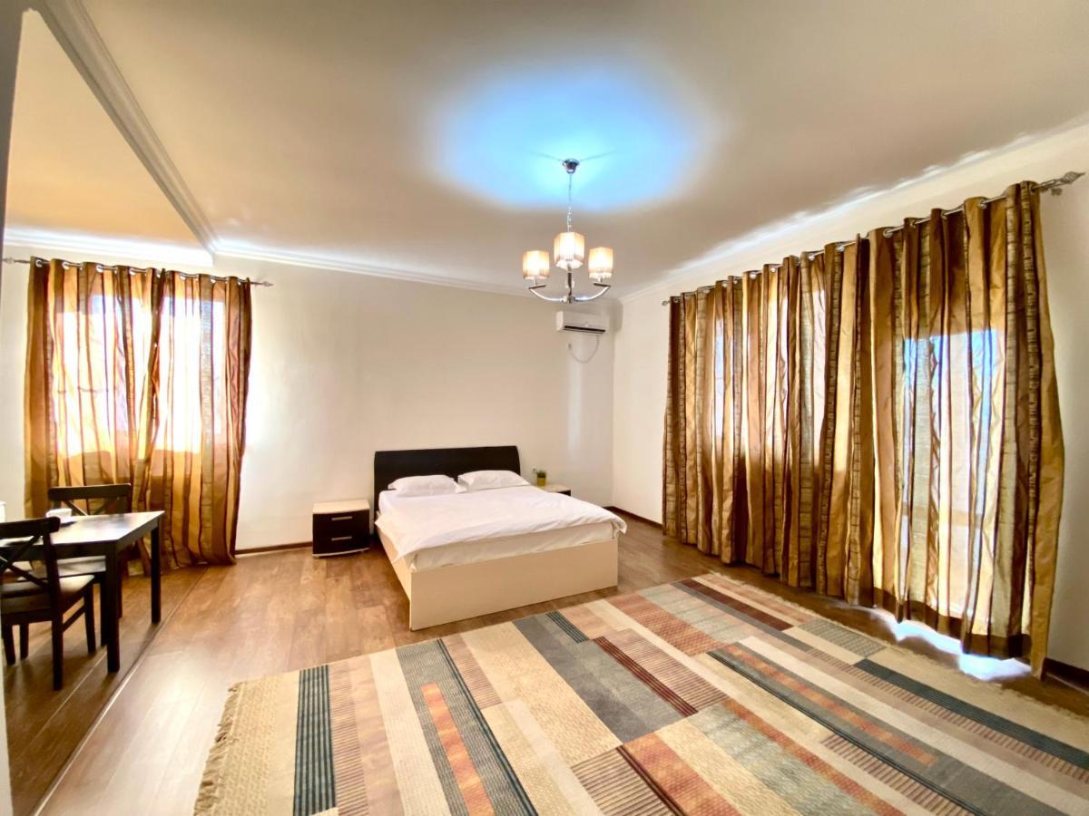 Sarai-Batu Guest House Atyrau Exterior photo