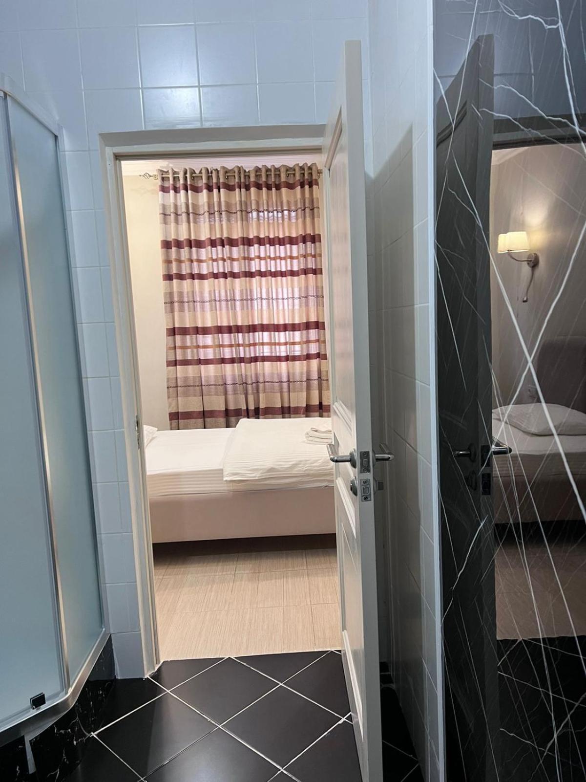 Sarai-Batu Guest House Atyrau Exterior photo